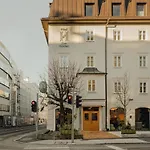Szálloda Design Zum Hirschen
