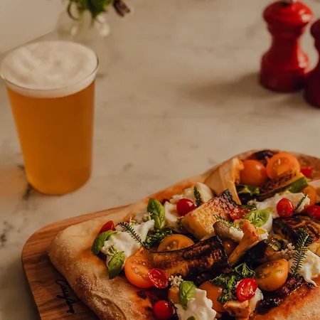 Design Zum Hirschen 4*