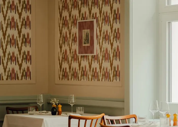 Hotel Design Zum Hirschen 4*